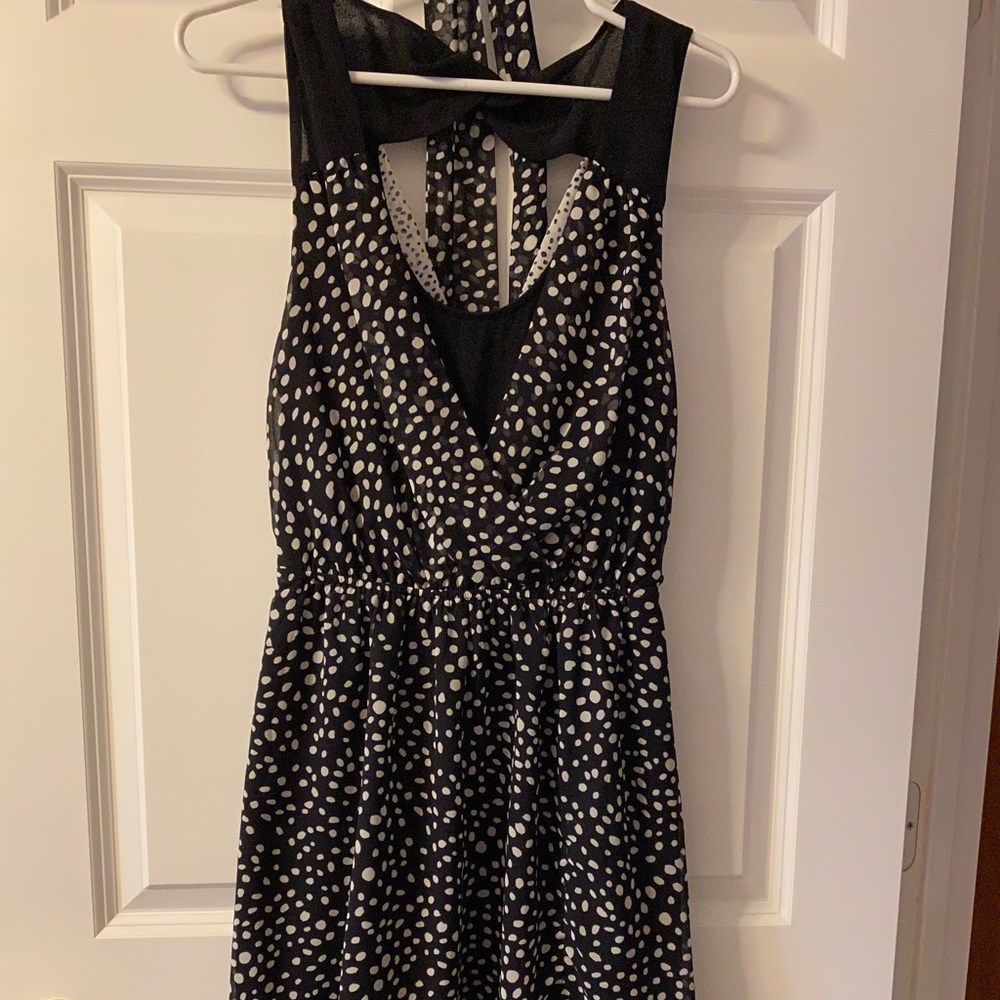 Express dress with hi-low hemline